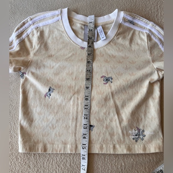 Adidas x Disney Stitch Cream Cropped Tee M Limited Edition - Picture 13 of 14